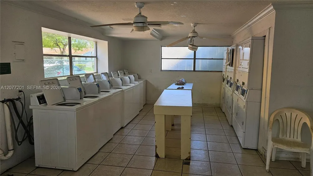 17255 SW 95th Ave #211 Palmetto Bay, FL 33157