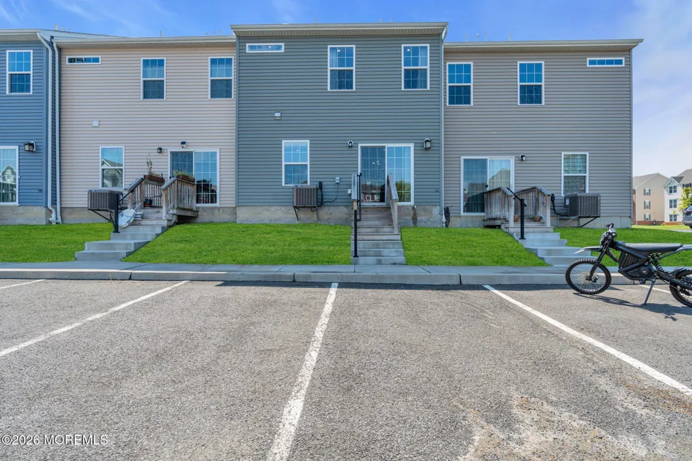 63 American Way Cliffwood, NJ 07721