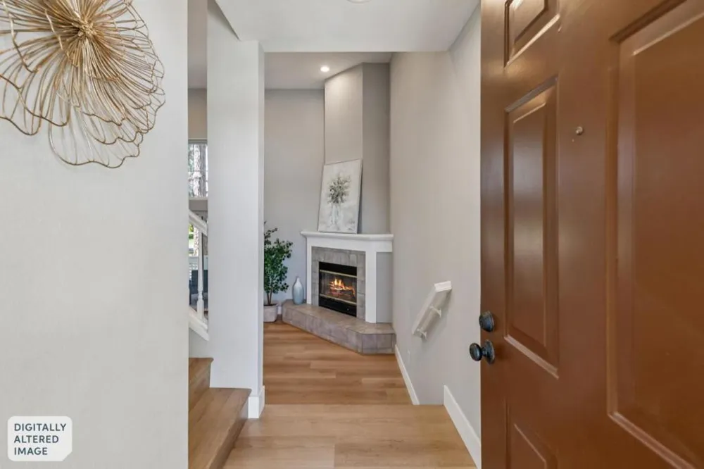 1121 Outrigger Lane Foster City, CA 94404