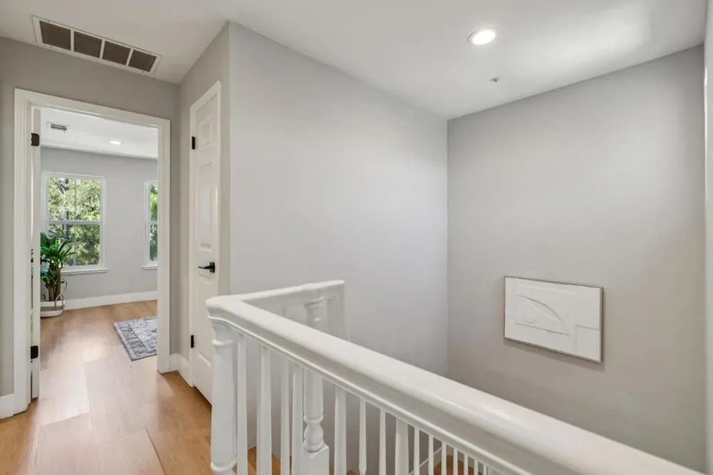 1121 Outrigger Lane Foster City, CA 94404