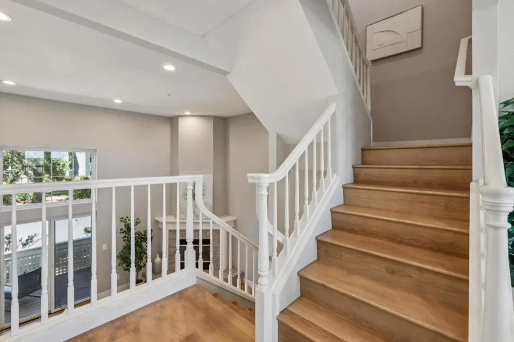 1121 Outrigger Lane Foster City, CA 94404