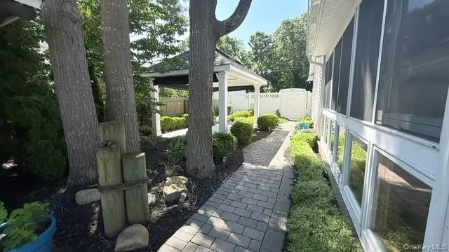 283 William Floyd Parkway Shirley, NY 11967