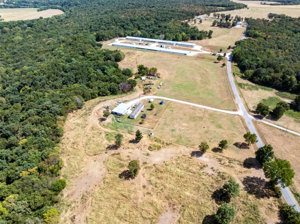471683 610 ROAD Watts, OK 74964