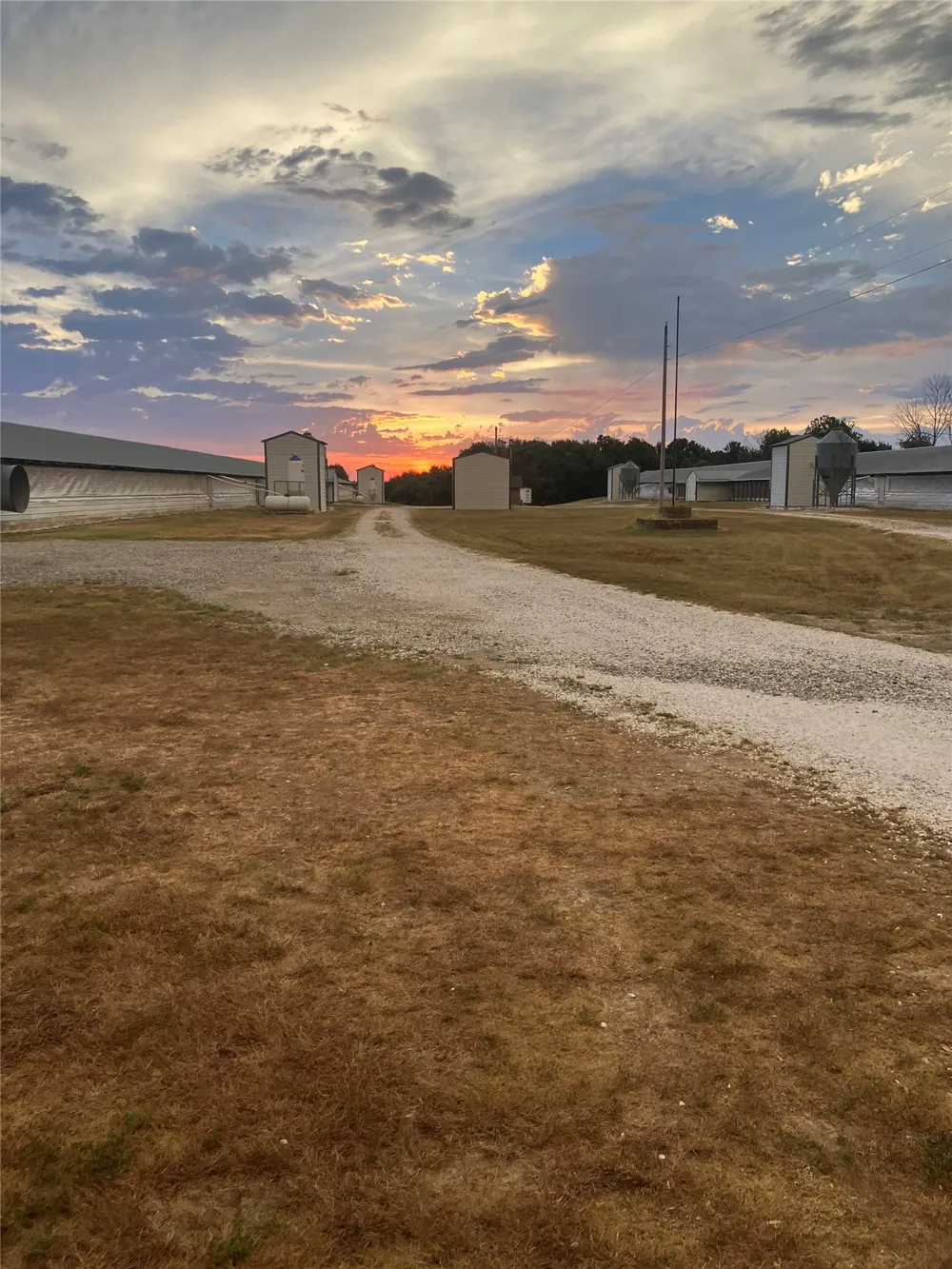 471683 610 ROAD Watts, OK 74964