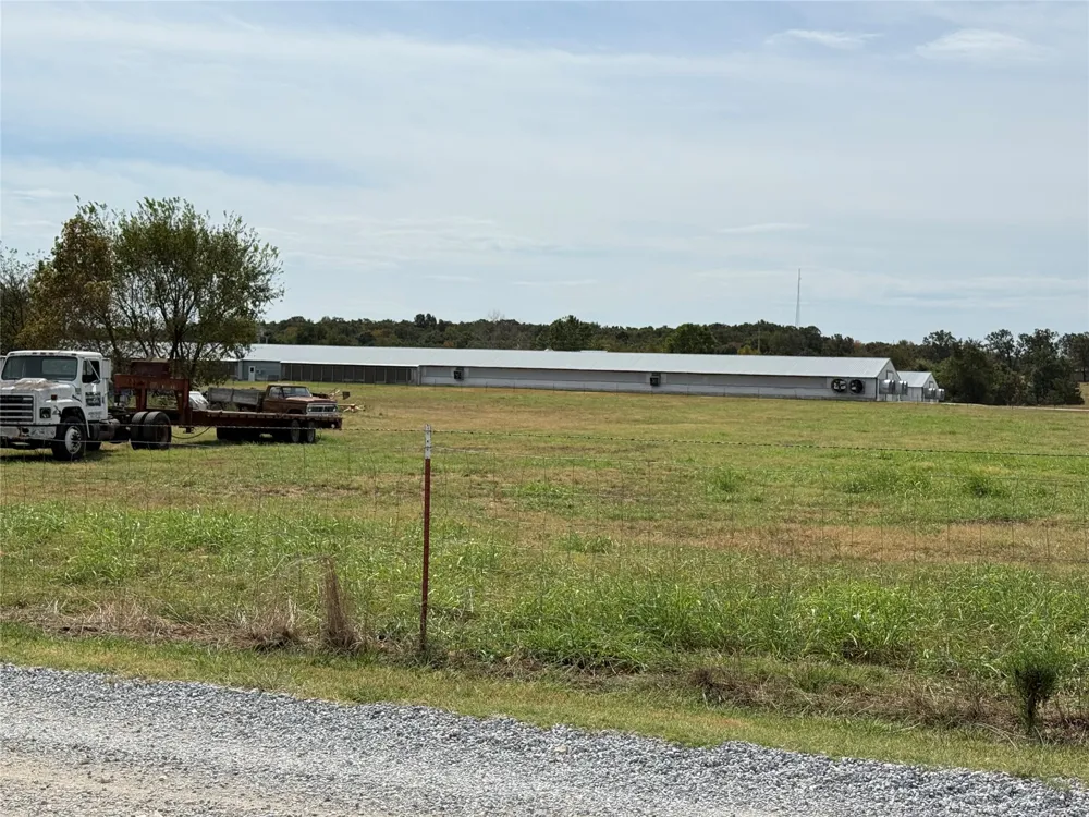 471683 610 ROAD Watts, OK 74964