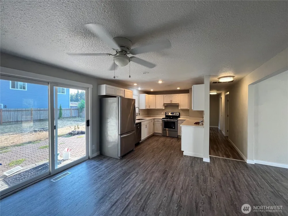 3302 20th Street SE Auburn, WA 98092