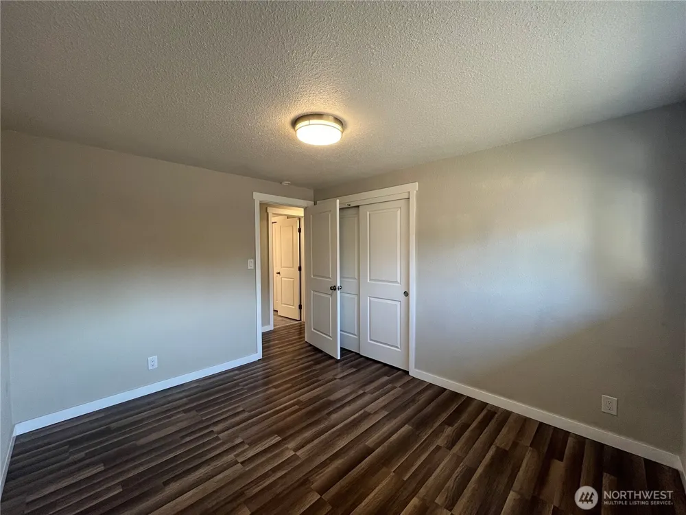 3302 20th Street SE Auburn, WA 98092