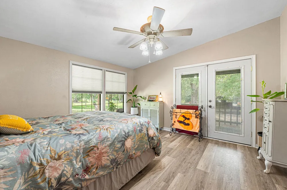 203 Chipmunk Trail Shepherd, TX 77371