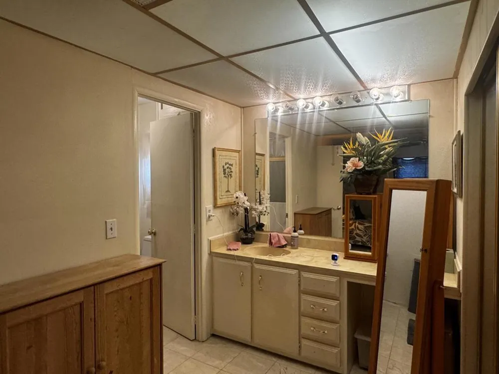 73360 Colonial Drive Thousand Palms, CA 92276