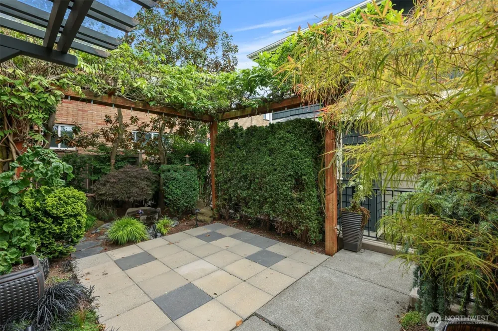 514 Prospect Street #B Seattle, WA 98109