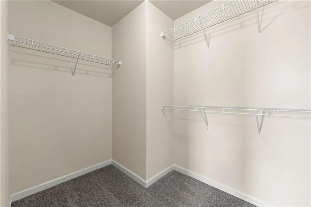 2462 Whiteoak Run SE #18 Smyrna, GA 30080