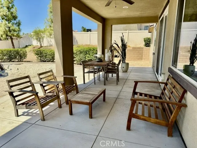 7524 Aplin Street Highland, CA 92346