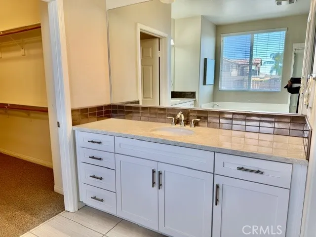 7524 Aplin Street Highland, CA 92346