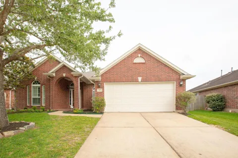 3006 Reindeer Crescent