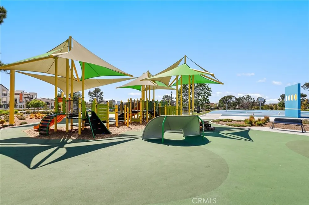171 Junco Irvine, CA 92618