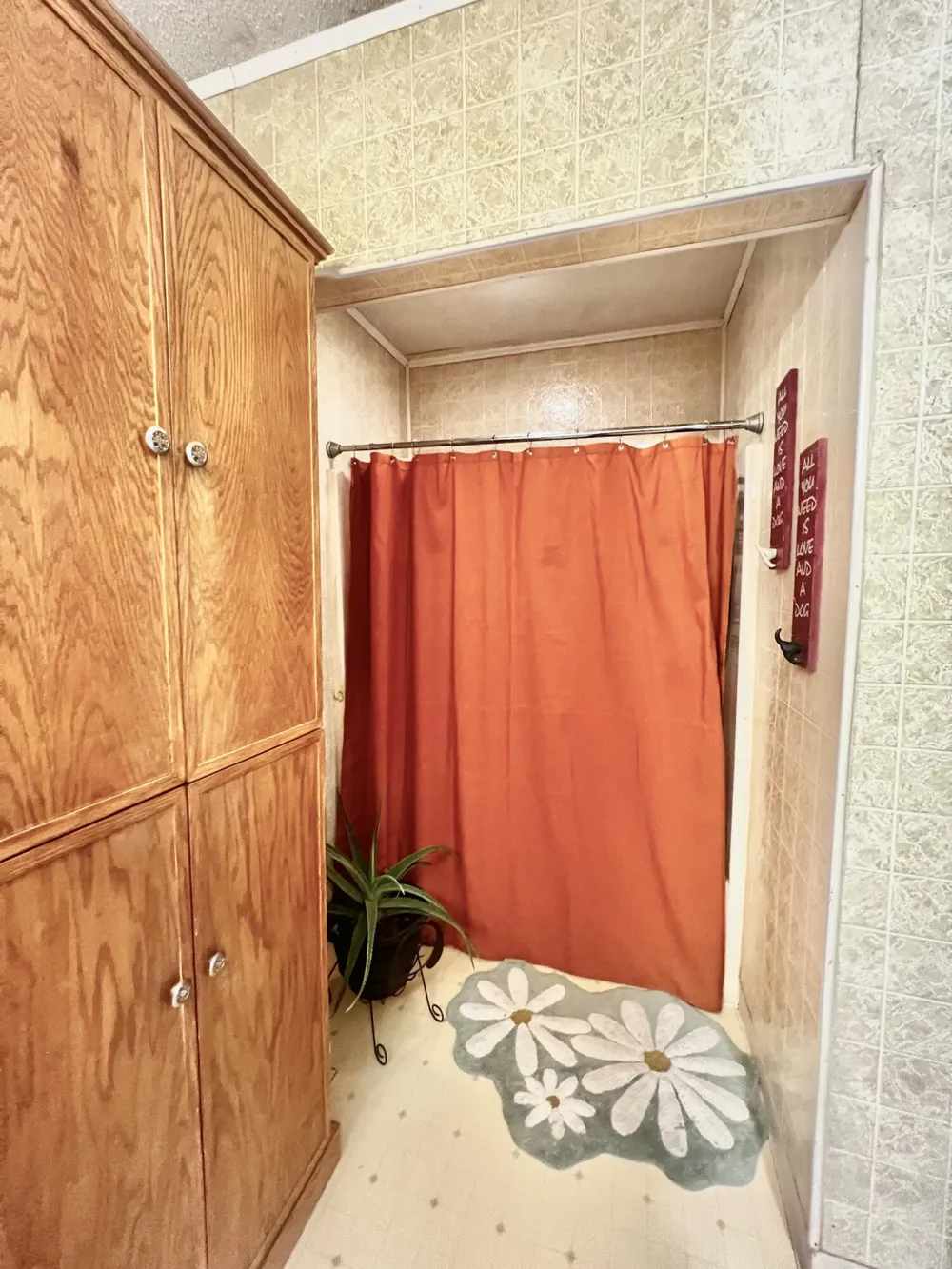 3979 W Bacon Road Hillsdale, MI 49242