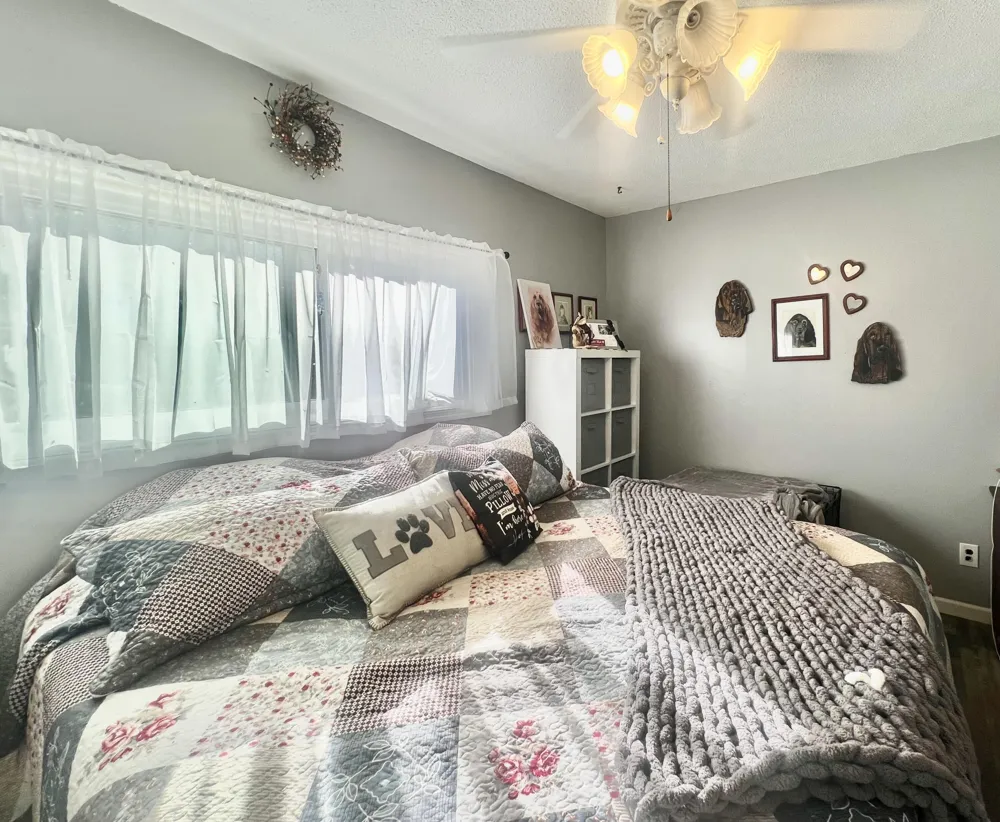 3979 W Bacon Road Hillsdale, MI 49242