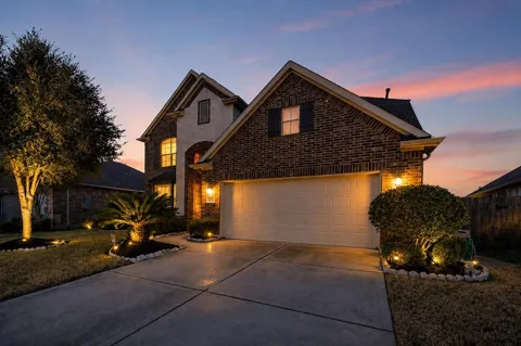 6307 Falling Briar Ln