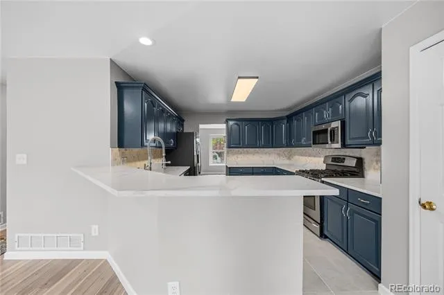 8898 Cactus Flower Way Littleton, CO 80126