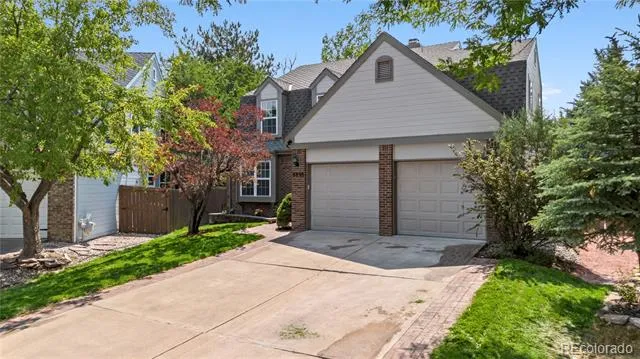 8898 Cactus Flower Way Littleton, CO 80126