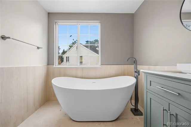 8898 Cactus Flower Way Littleton, CO 80126