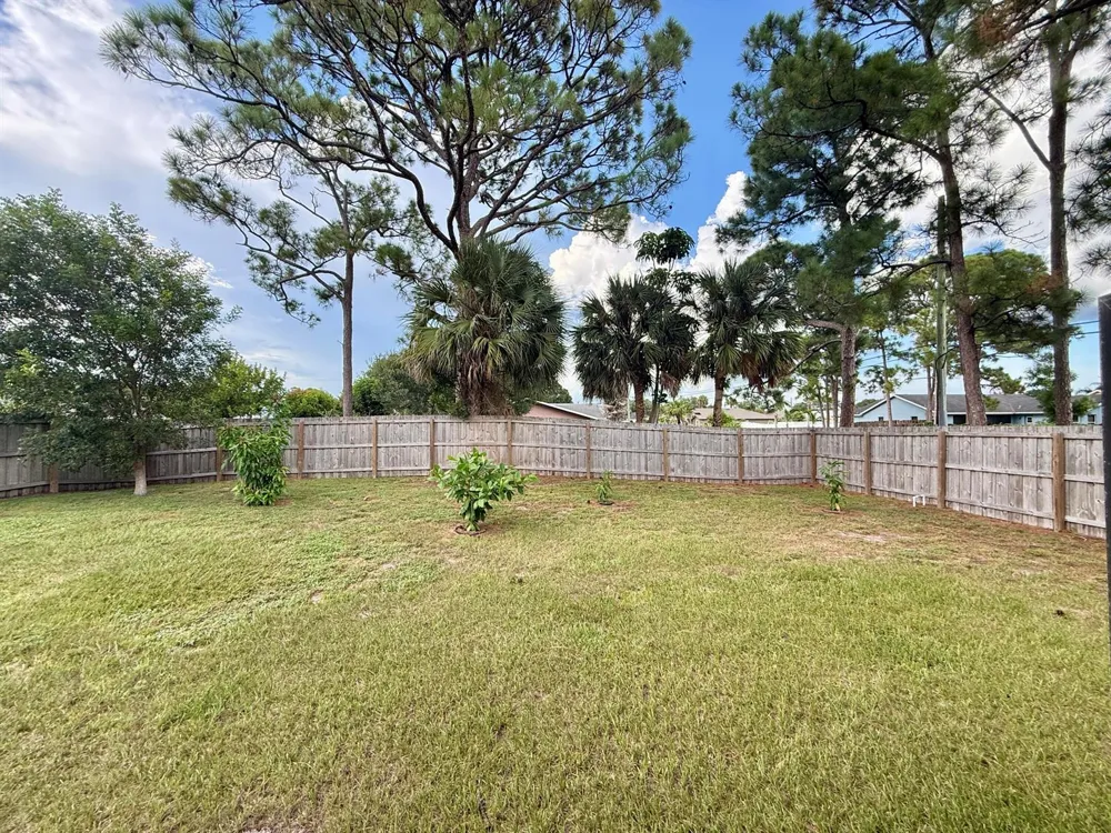 603 SW Todd Avenue Port St. Lucie, FL 34983
