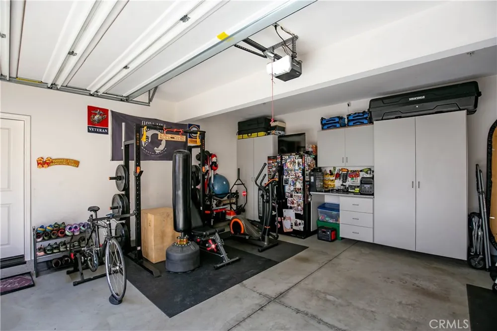 21716 Propello Saugus, CA 91350