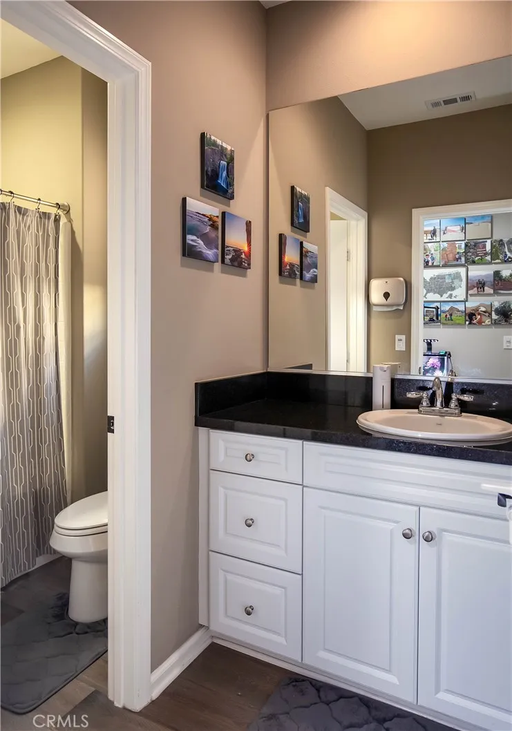 21716 Propello Saugus, CA 91350