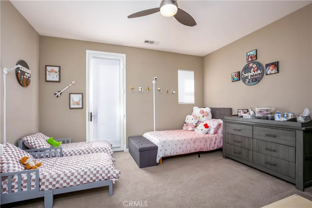 21716 Propello Saugus, CA 91350