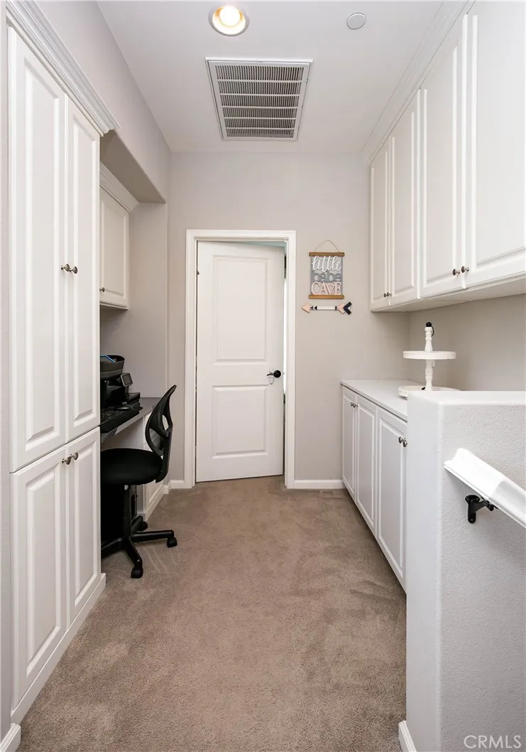 21716 Propello Saugus, CA 91350