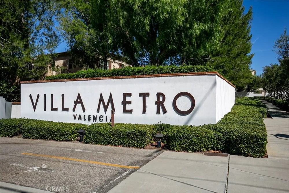 21716 Propello Saugus, CA 91350