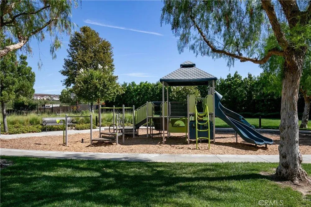 21716 Propello Saugus, CA 91350