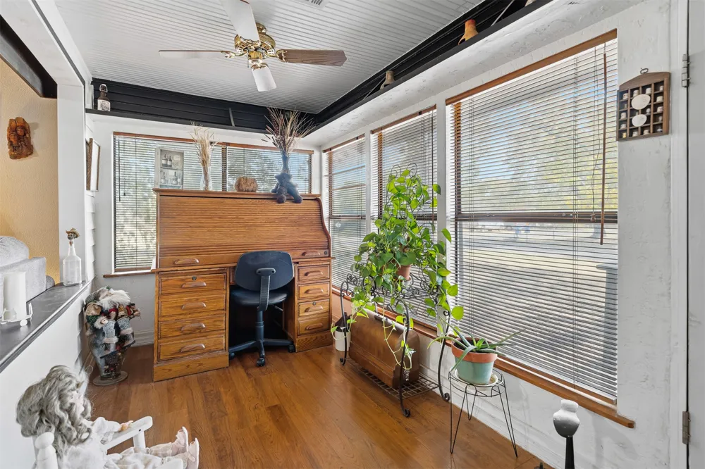 401 S 10th Street Comanche, OK 73529