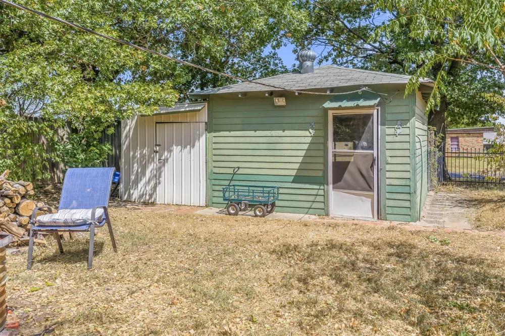 401 S 10th Street Comanche, OK 73529