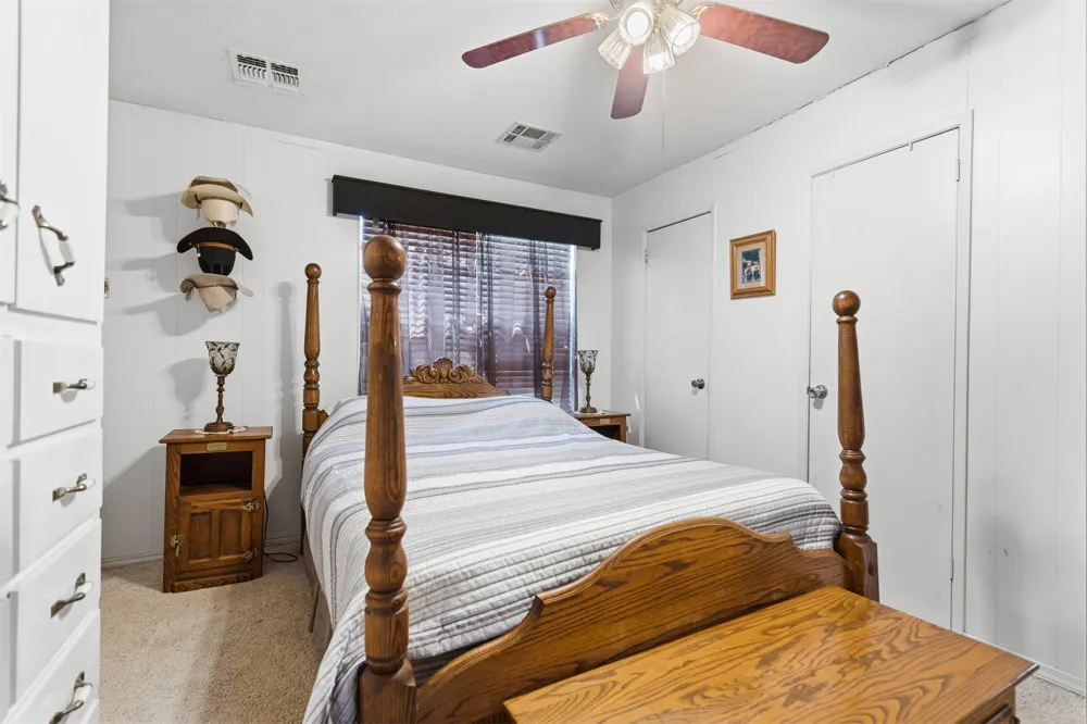 401 S 10th Street Comanche, OK 73529