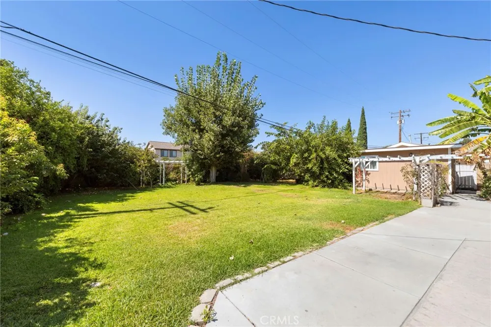 1038 E Walnut Creek Parkway West Covina, CA 91790