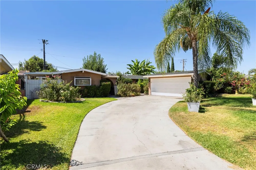 1038 E Walnut Creek Parkway West Covina, CA 91790