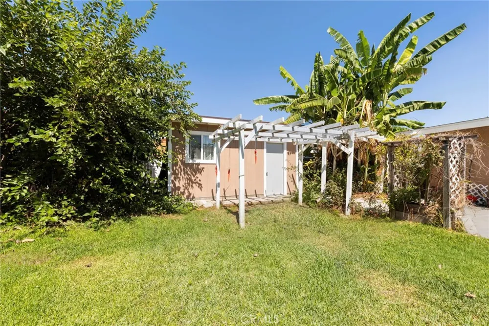 1038 E Walnut Creek Parkway West Covina, CA 91790