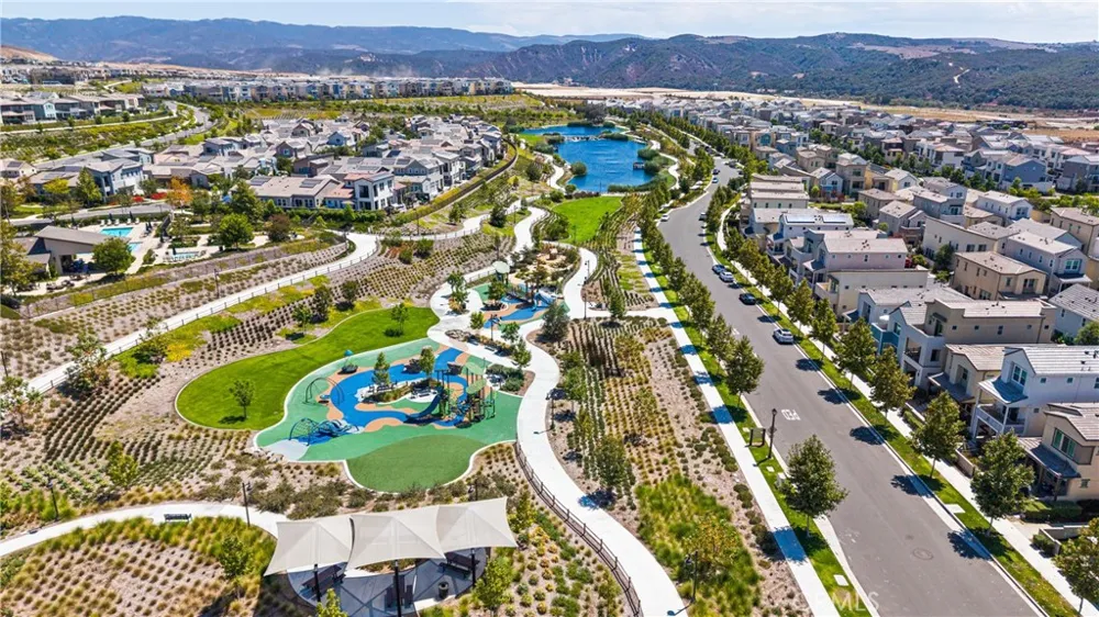 329 Moonflower Road Rancho Mission Viejo, CA 92694