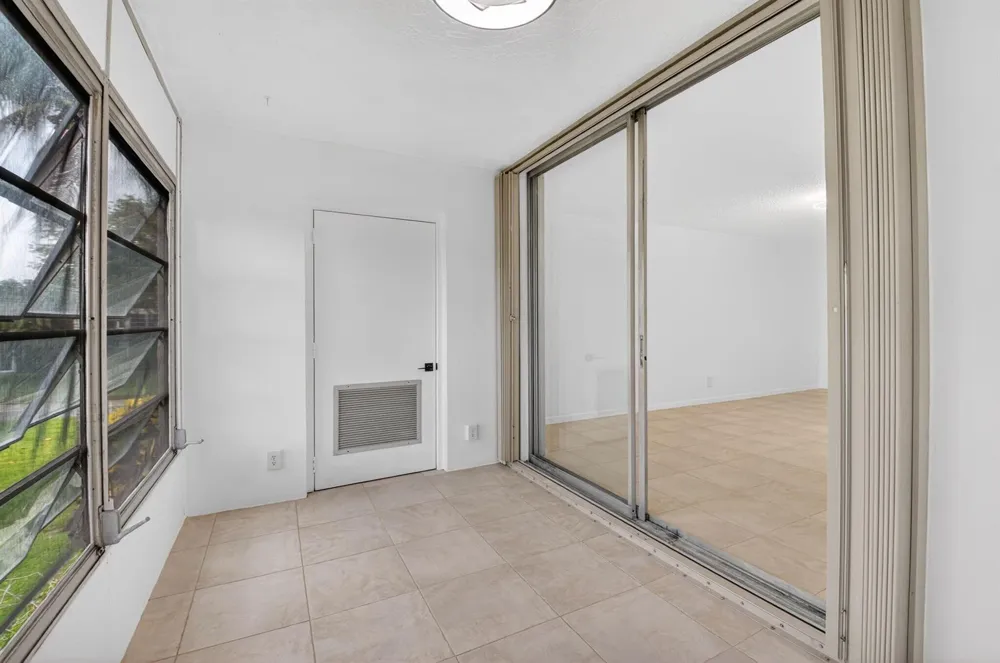 10 Willowbrook Lane #207 Delray Beach, FL 33446