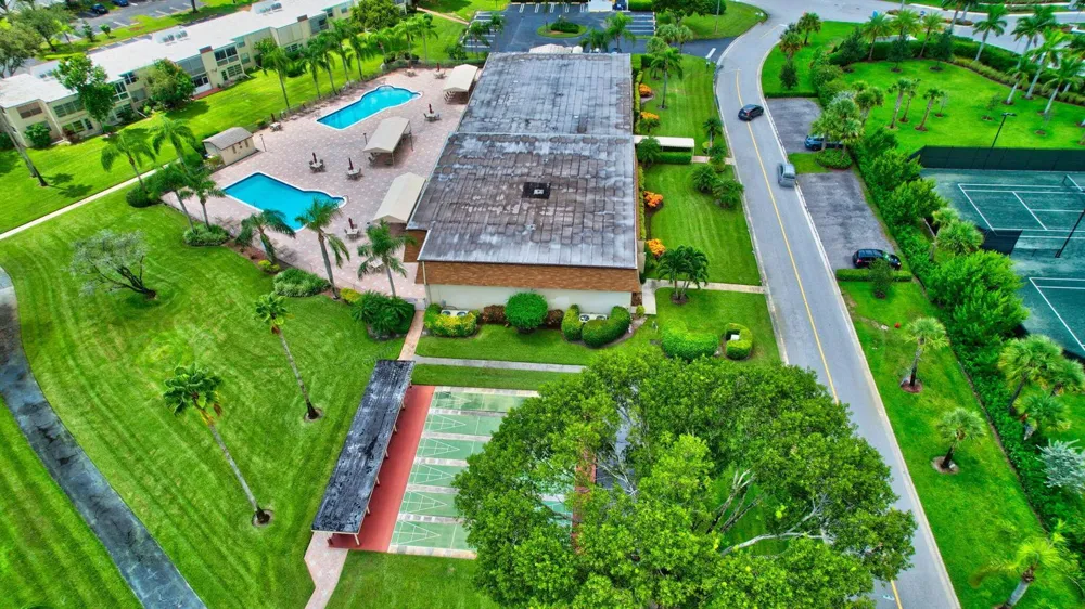 10 Willowbrook Lane #207 Delray Beach, FL 33446
