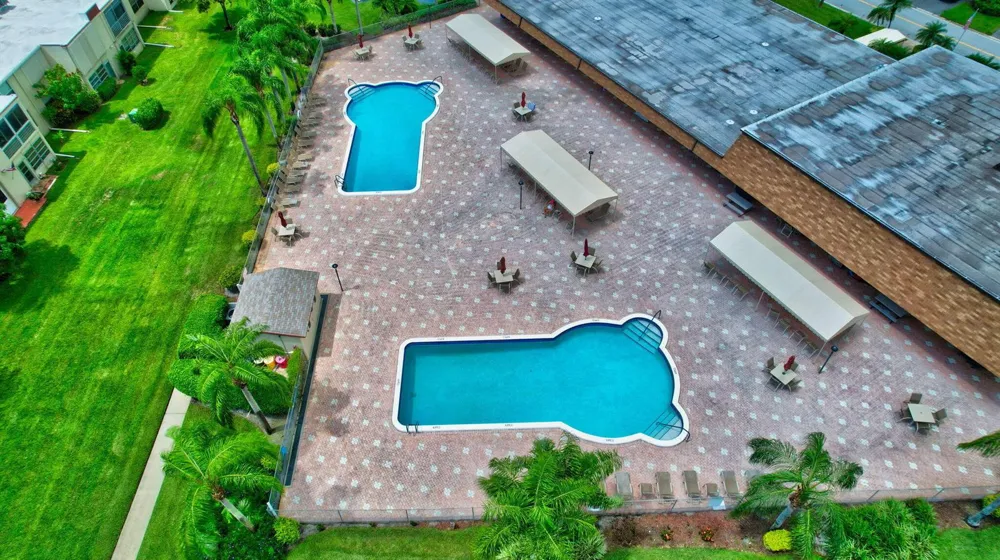 10 Willowbrook Lane #207 Delray Beach, FL 33446