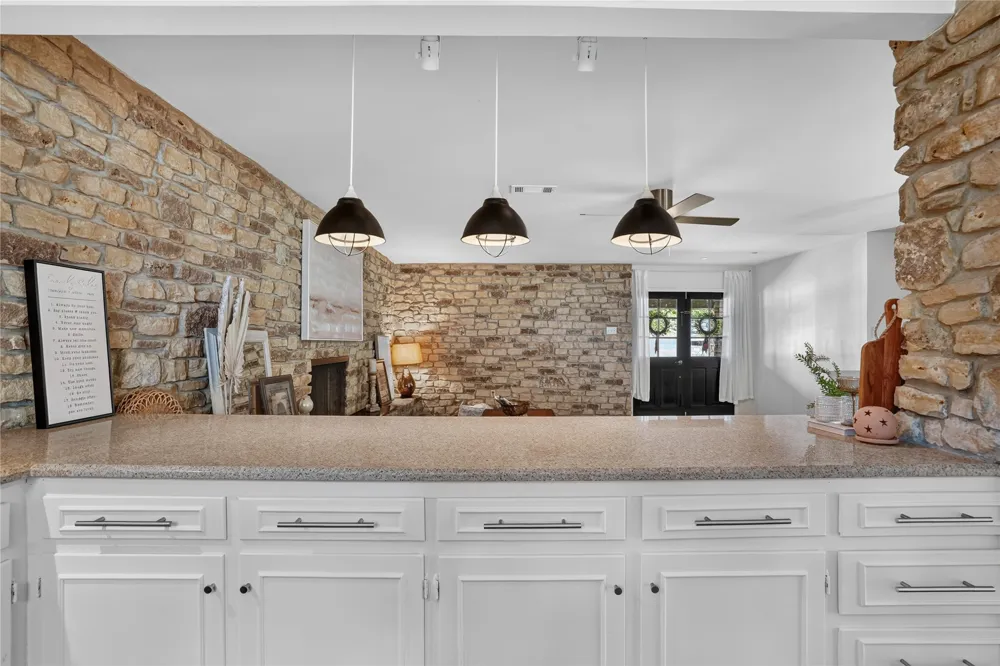 3902 Laramie Drive Granbury, TX 76049