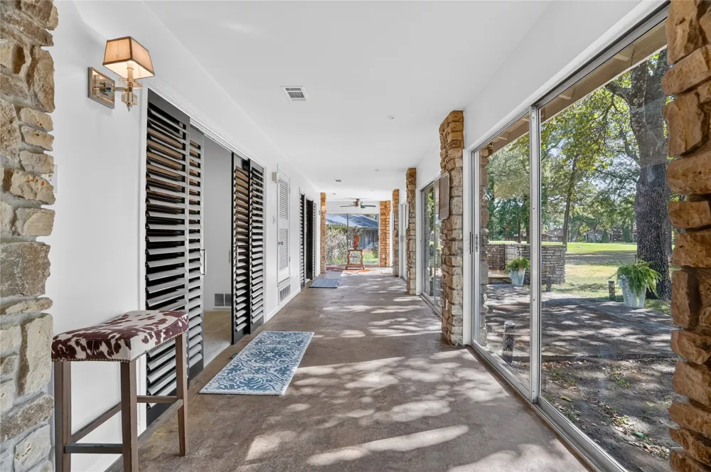 3902 Laramie Drive Granbury, TX 76049