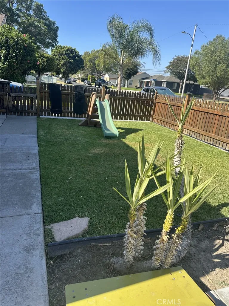 12109 Harvest Norwalk, CA 90650