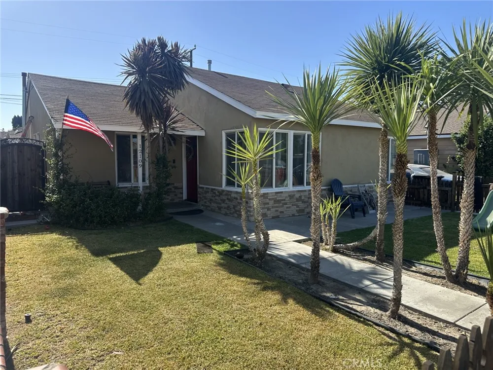 12109 Harvest Norwalk, CA 90650
