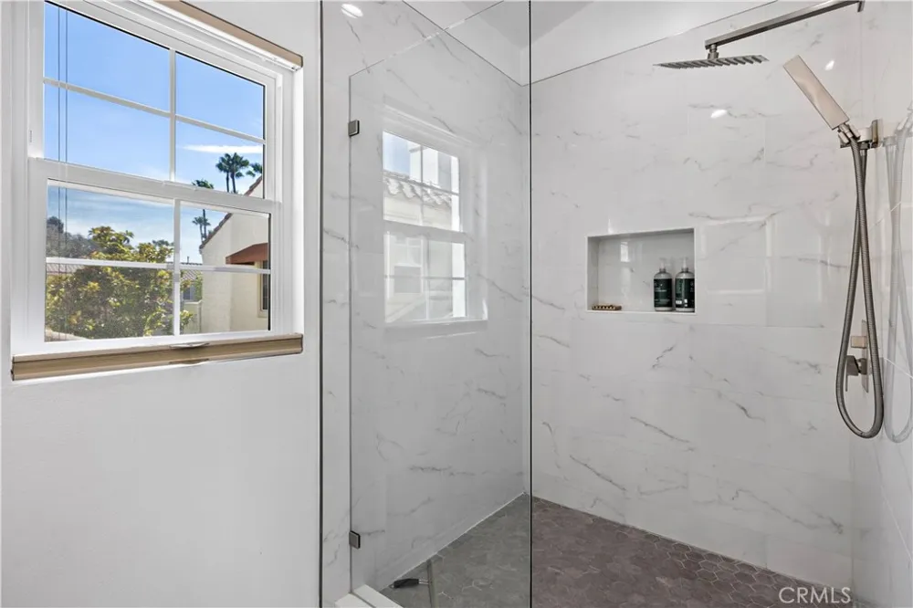 154 Chandon Laguna Niguel, CA 92677