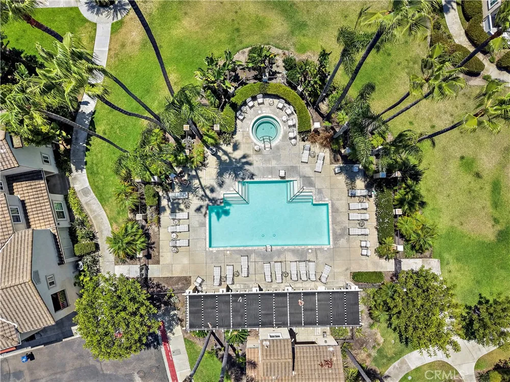 154 Chandon Laguna Niguel, CA 92677