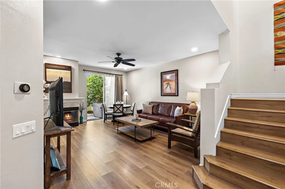 154 Chandon Laguna Niguel, CA 92677