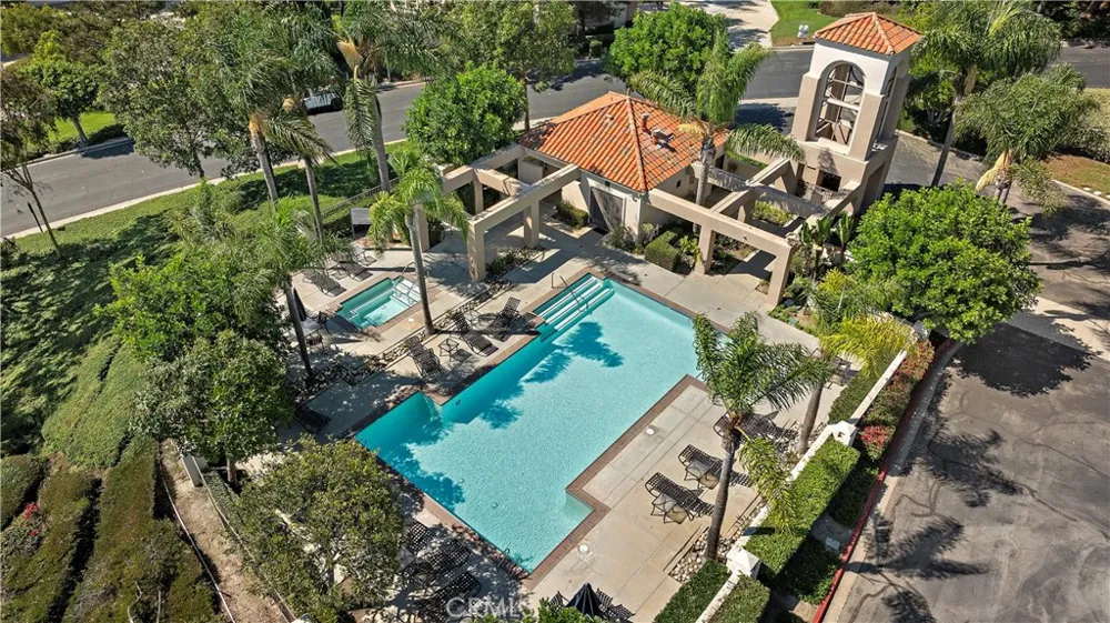 154 Chandon Laguna Niguel, CA 92677